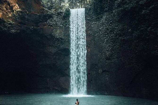 Top Bali Waterfalls: Suwat, Kanto Lampoe, Tibumana Waterfall - Kanto Lampo Waterfall: a seasonal stepped scene made for photos