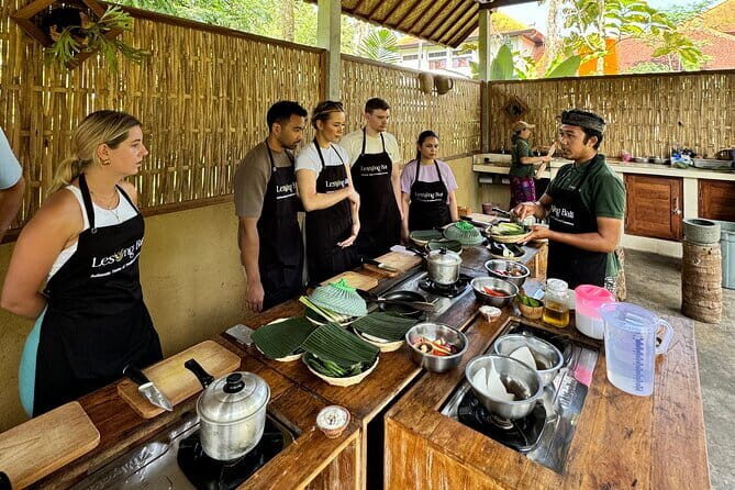 Ubud Cooking Class with Optional Market Visit Pickup Included - Should you book this Ubud cooking class?