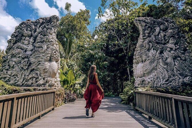 Ubud Skip the line Monkey Forest Sanctuary Ticket and Guided Tour - Arriving With a Mobile Ticket and a Plan for Entry