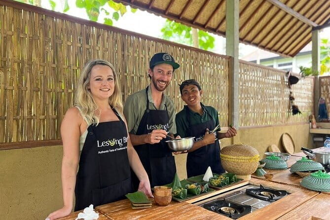 Ubud Sunset Mixology Tour by TikiBus - The Ubud landmark route: what you’ll see between sips