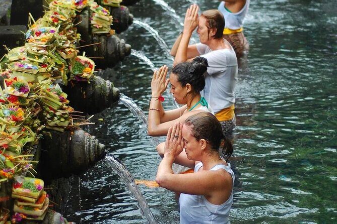 Ubud Tour - Balinese Healing By Shaman And Self Purification - Holy Water and Shaman Healing, the Ubud Way