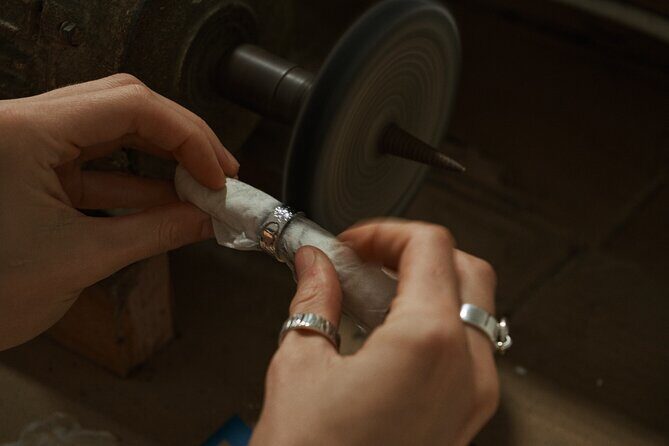 Ubud Town Center Silver Class - Create Your Own Silver Jewelry - Why the Small Group Matters (and How Wi‑Fi Fits In)
