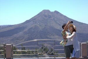 Ubud Volcano Lake and Natural Hot Spring Tour - Tegalalang Rice Terrace in 40 minutes: what you’ll actually get