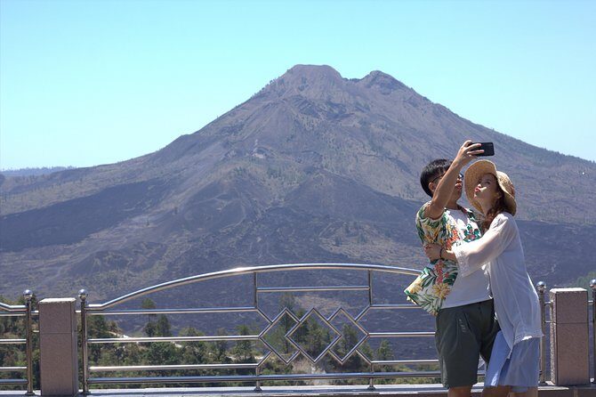Ubud Volcano Lake and Natural Hot Spring Tour - Tegalalang Rice Terrace in 40 minutes: what you’ll actually get