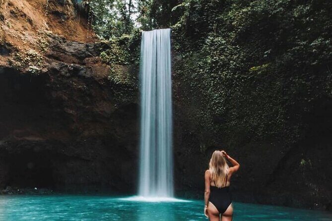 Ubud Waterfalls, Rice Terrace & Jungle Swing - Private Tour - Stop 1: Kanto Lampo Waterfall and Those Tiered Rock Formations