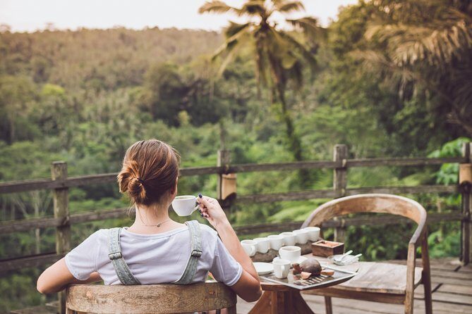 Ubud White Water Rafting, Rice Terrace and Jungle Swing - d’Alas jungle swing: the photo moment built over rice fields
