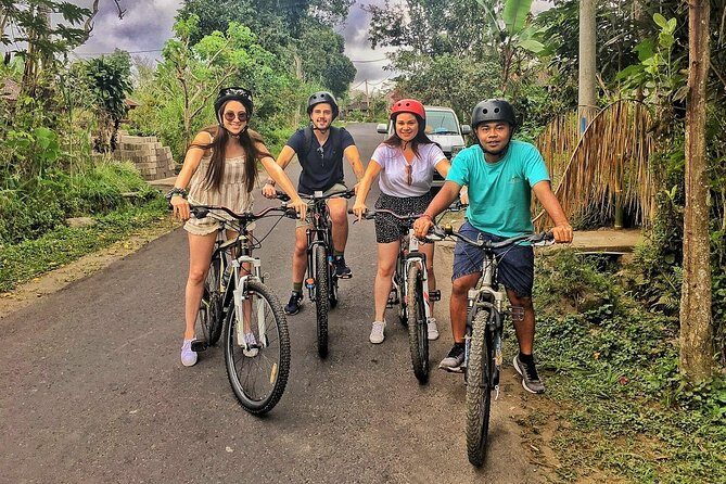 Ubud Wonderful Half Day Downhill Cycling Tour with Lunch - A Calm Start at Balai Desa Pekraman Pukuh Before the Downhill