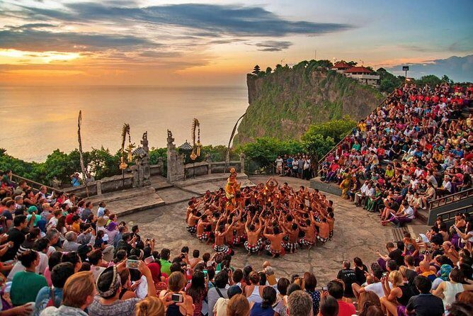 Uluwatu Sunset, Kecak Dance, and Dinner Jimbaran Beach - Who Should Book This Uluwatu Sunset Package (and Who Might Feel Frustrated)
