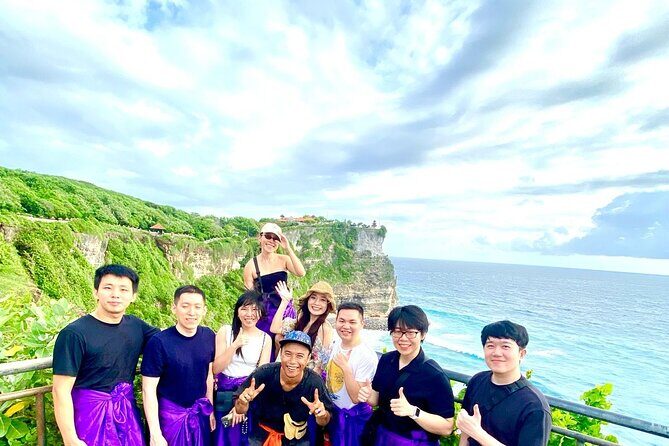 Uluwatu Temple Entry and Kecak Fire Dance Ticket - Monkey management: how to keep your stuff and enjoy the show