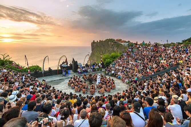 Uluwatu Temple & Kecak Fire Dance Tour - A Sea-Cliff Sunset at Luhur Uluwatu Temple